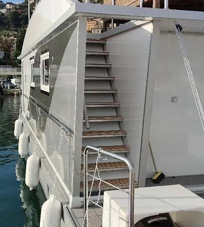 Houseboat Aurora Botel Beaulieu-sur-Mer